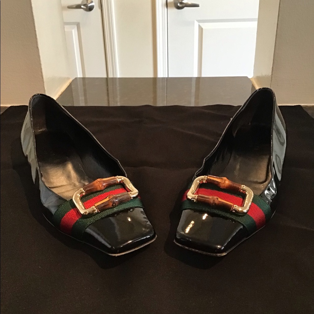 Gucci Black Patent Leather Flats Size 7.5